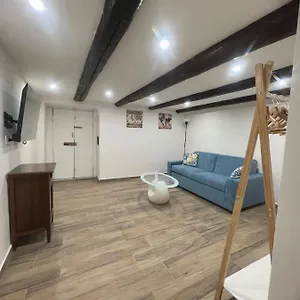 Appartamento Lucullo's, Napoli