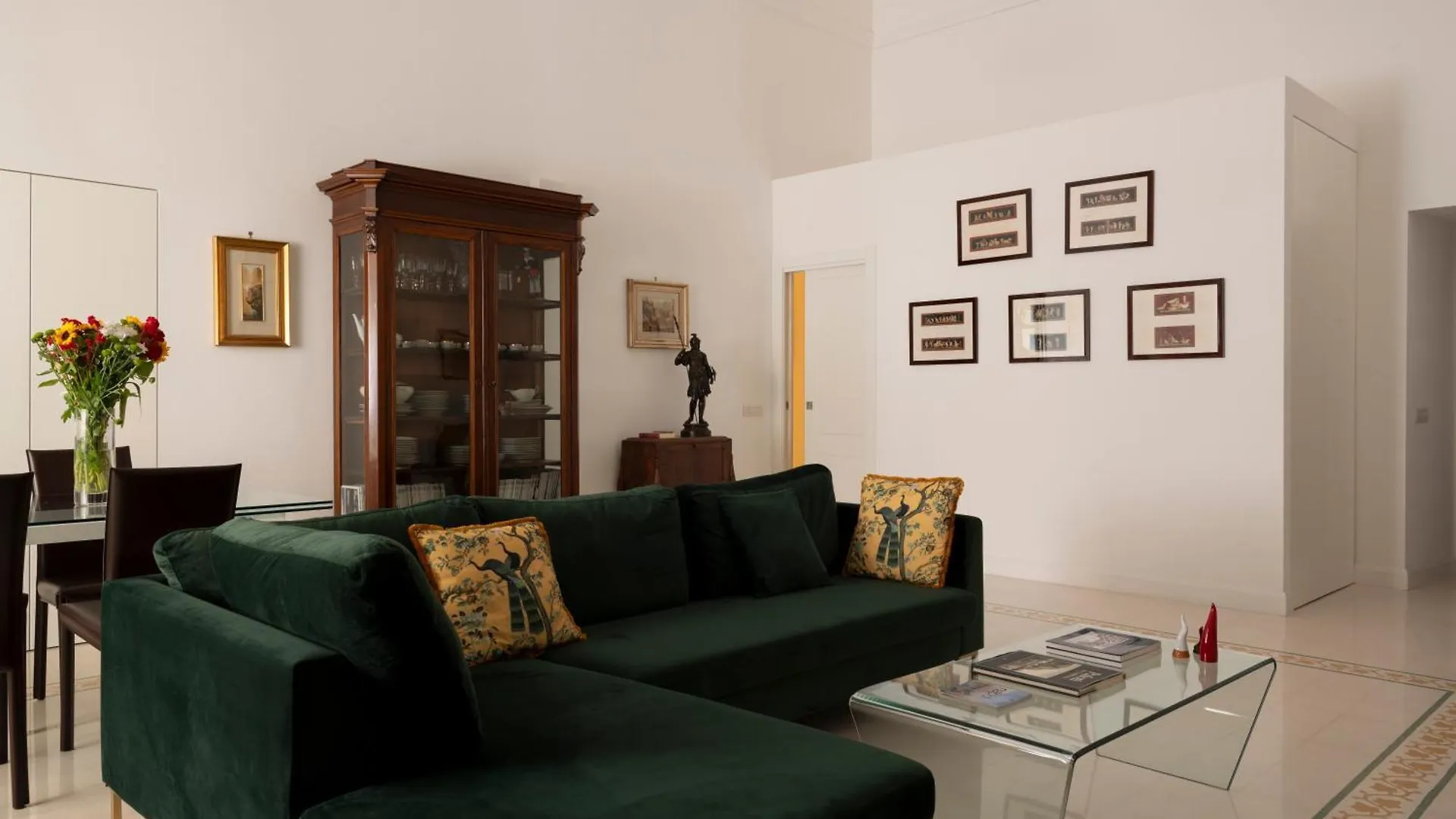 A.Ri.El Luxury Apartment Naples Italy